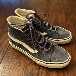 Blue suede Vans High Tops